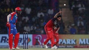 DC vs RCB LIVE Cricket Score, IPL 2025: Krunal Pandya gets the breakthrough, Du Plessis departs