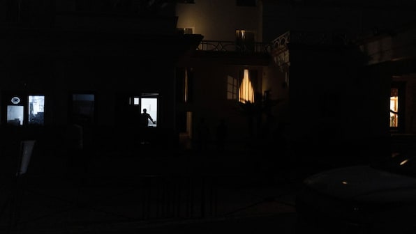 India foils Pakistan’s missiles, drone attacks; Navy ops begin: What happened overnight India foils Pakistan’s missiles, drone attacks; Navy ops begin: What happened overnight