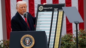 Trump's economic approval nosedives, reaches historic low in survey