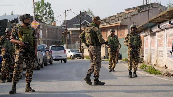 Indian Army issues statement on how it foiled Pakistani strikes, 'gave a befitting reply'